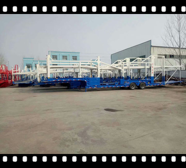 车辆运输半挂车