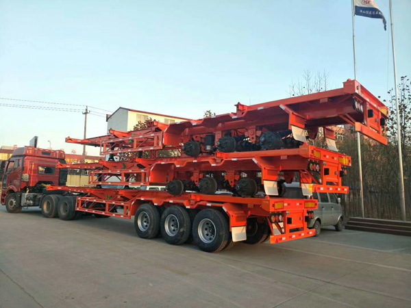 集装箱运输半挂车